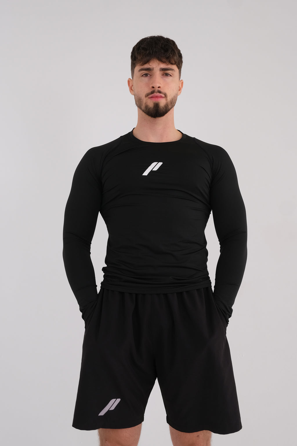 Męska przylegająca koszulka z długim rękawem